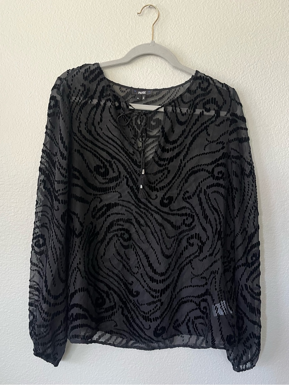 PAIGE Selma Velvet Swirl Pattern With Tassels LS Blouse in Black Women's Size M - Picture 2 of 14